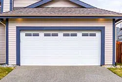 Garage Door And Opener Olmsted Falls, OH 216-938-9084 - custom-side